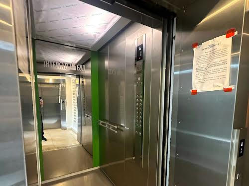 квартира по адресу Олеся Бердника ул., 1-Д