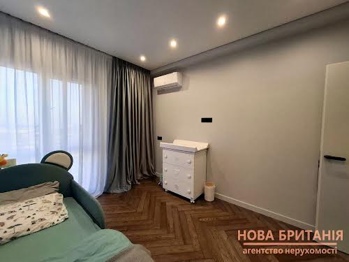 квартира за адресою Михайла Максимовича вул. (Онуфрія Трутенка), 24-В