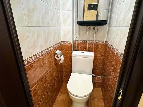 квартира за адресою Автозаводська вул., 81