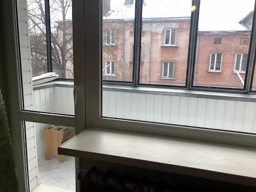 квартира за адресою Братів Дужих вул. (Володимира Комарова), 2