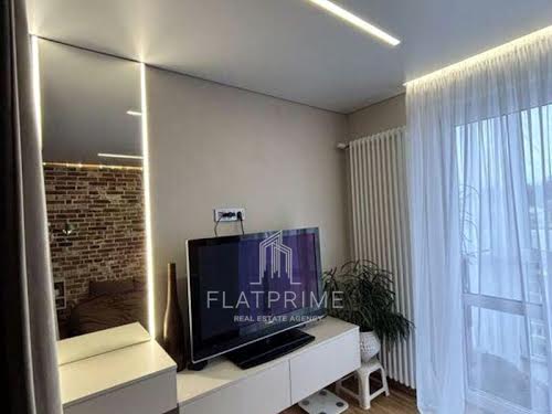 квартира за адресою Автозаводська вул., 89-А