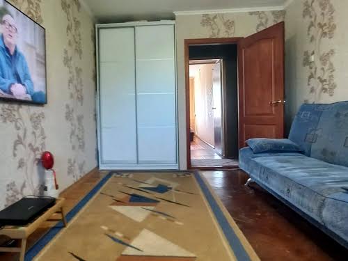 квартира за адресою Познанська вул., 11Б