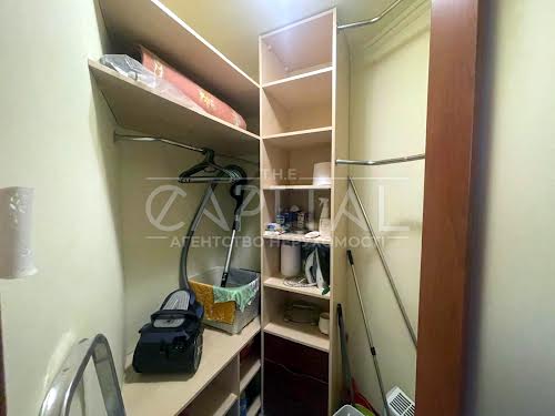 квартира за адресою Старонаводницька вул., 4-В