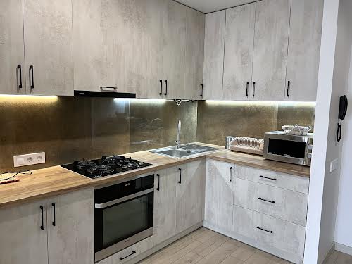 квартира за адресою Зелена вул., 204г