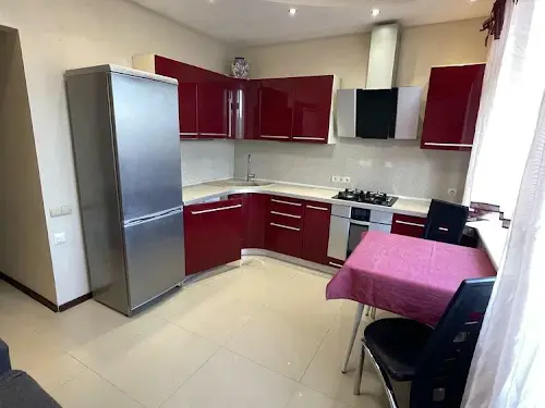 квартира за адресою Плугова вул., 4