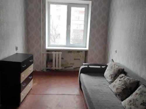 квартира за адресою Зарічанська вул., 4