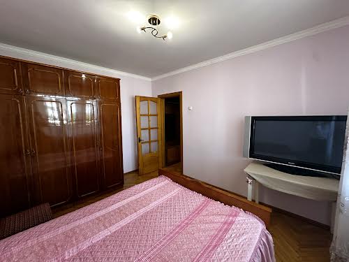 квартира за адресою Гната Хоткевича вул., 85/2