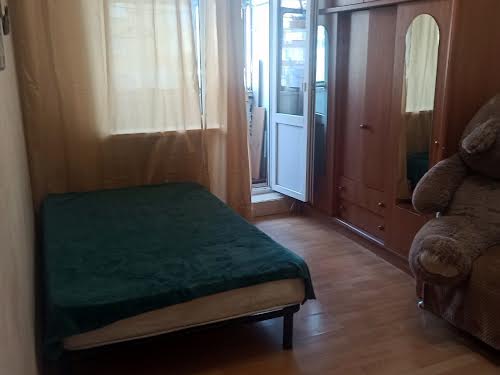 квартира за адресою Рональда Рейгана вул., 11-А
