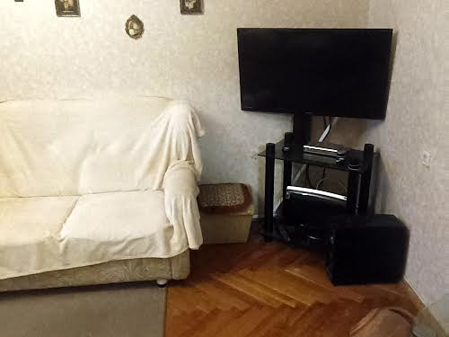квартира за адресою Полярна вул., 8г