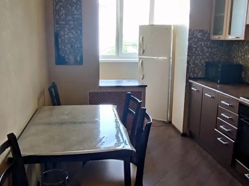 квартира за адресою Героїв Оборони Одеси вул. (Героїв Сталінграду), 28