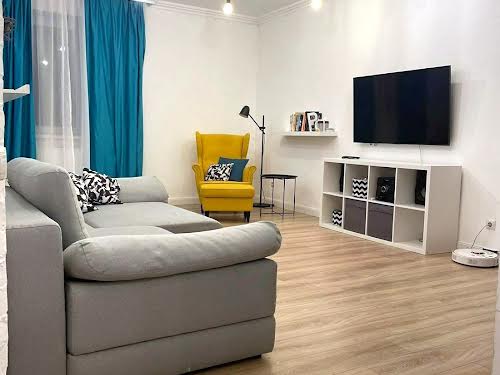 квартира за адресою Залізнична вул., 19