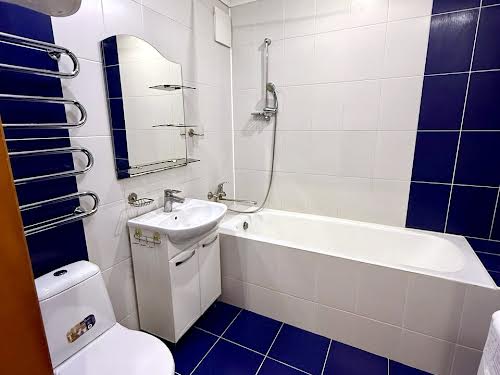 квартира за адресою Верховинна вул., 35