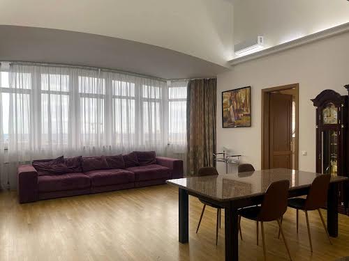 квартира по адресу Кловский спуск, 5