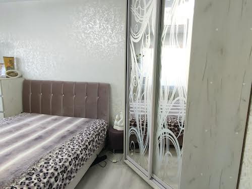 квартира по адресу Калиновая ул., 102