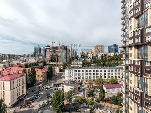 квартира за адресою Василя Тютюнника вул. (Анрі Барбюса), 37/1