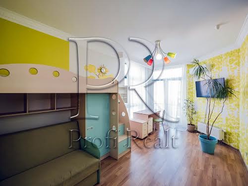 квартира за адресою Регенераторна вул., 4К2