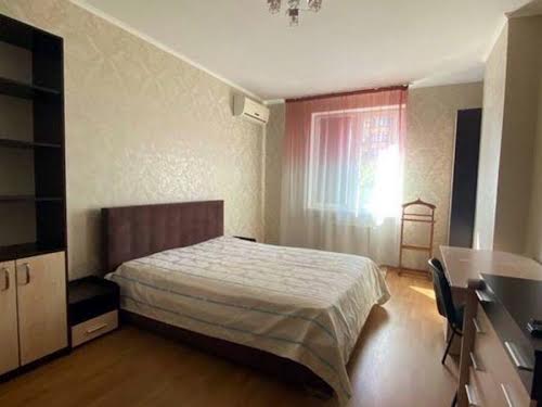 квартира за адресою Полтавська вул., 10