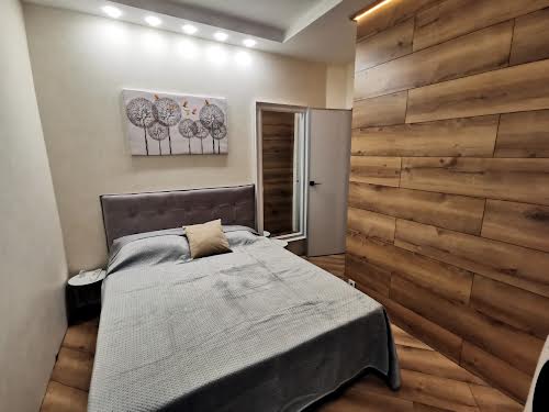 квартира по адресу Драгоманова ул., 2-Б