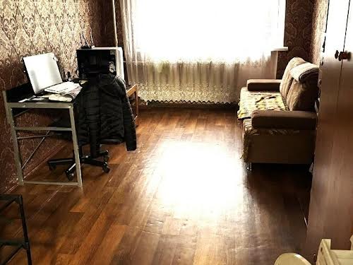 кімната за адресою Космонавтів вул., 25/3