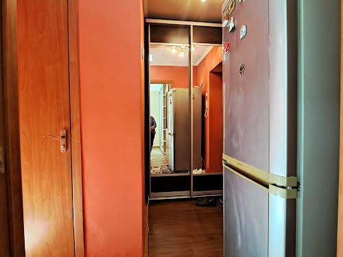 квартира за адресою Павла Тичини вул., 18