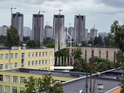 квартира за адресою Шумського, 10
