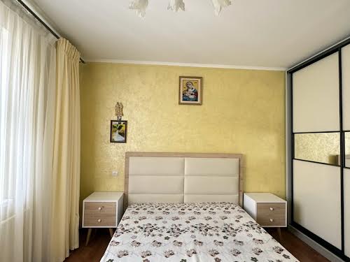 квартира за адресою Гетьмана Павла Полуботка вул., 11