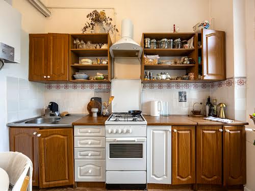 квартира за адресою Олени Теліги вул., 5