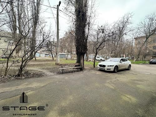 комерційна за адресою Лесі Українки просп. (Гагаріна), 16/2