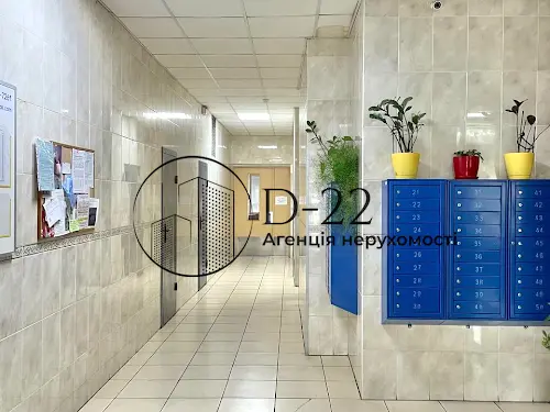 квартира по адресу Ревуцкого ул., 7-В