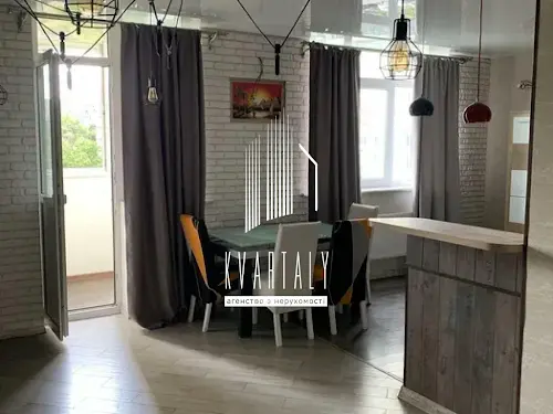 квартира за адресою Воскресенська, 16А