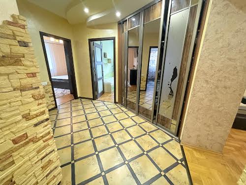 квартира за адресою Курбаса, 7