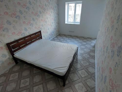 квартира за адресою Дачна вул., 13