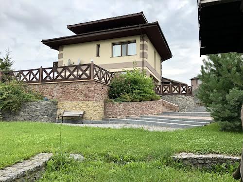 будинок за адресою с. Сінгури, Набережна