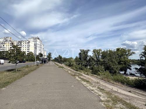 комерційна за адресою Прирічна вул., 27