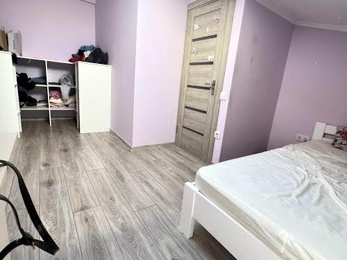 квартира за адресою Михайла Грушевського вул., 82/25