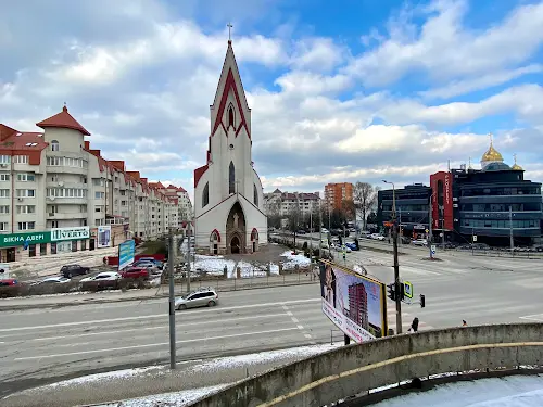 квартира за адресою Степана Бандери просп., 70