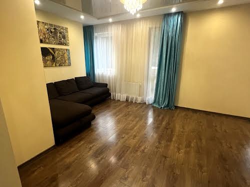 квартира за адресою Лисеницька вул., 19б