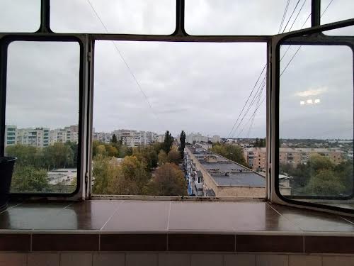 квартира за адресою Незалежності бульв. (50 років Жовтня), 6-Б