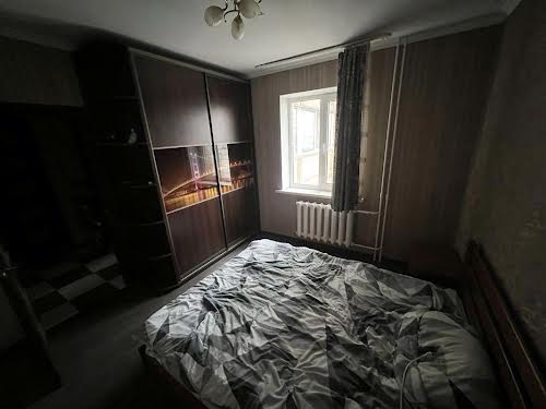 квартира за адресою Ялтинська вул., 15