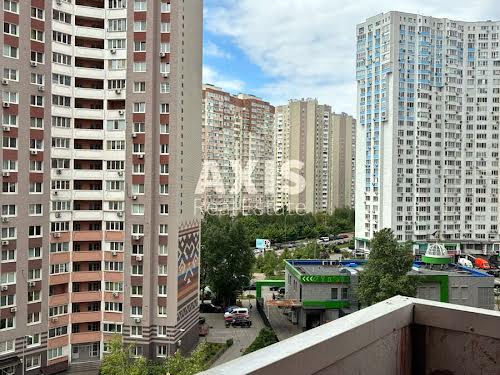 квартира за адресою Софії Русової вул., 1-Б