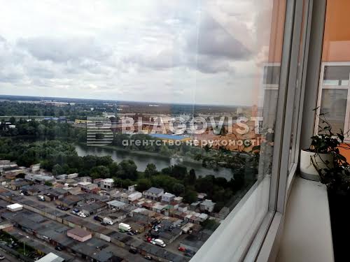 квартира за адресою Сім'ї Кульженків вул. (Петра Дегтяренка), 31-А
