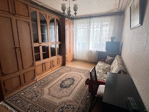 квартира за адресою Валентинівська вул., 13б