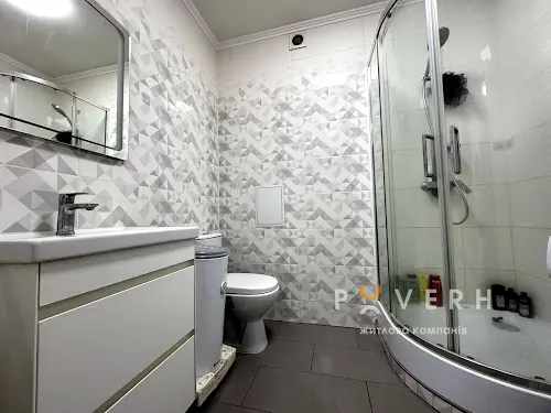 квартира за адресою Андрія Мельника вул., 10