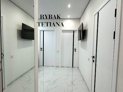 квартира за адресою Літературна, 8