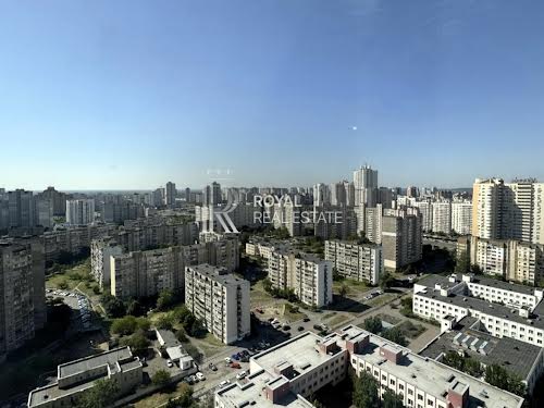 квартира за адресою Анни Ахматової вул., 13-Д