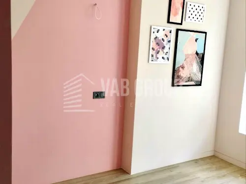 квартира за адресою Салютна вул., 2к10