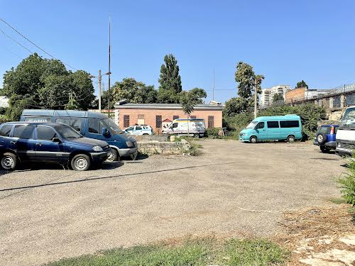 коммерческая по адресу Адмиральский просп., 38