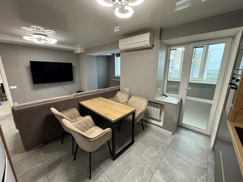 квартира за адресою Запорізьке вул., 40