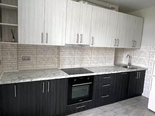 квартира за адресою Степана Бандери вул., 1е