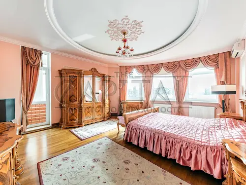квартира по адресу Леси Украинки бульв., 23-А